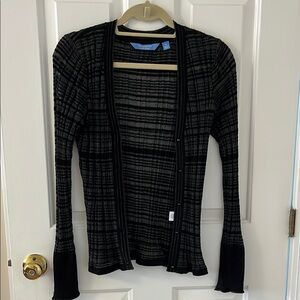 Simply Vera Black and Gray Cardigan Sweater. Size XS. EUC